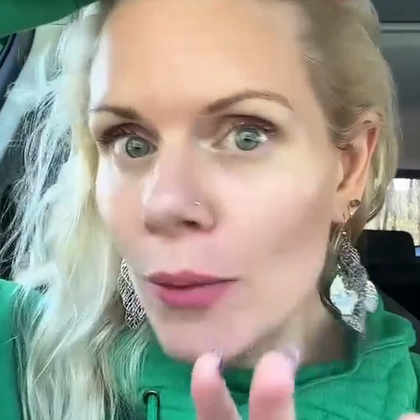 Zufriedene Kundin